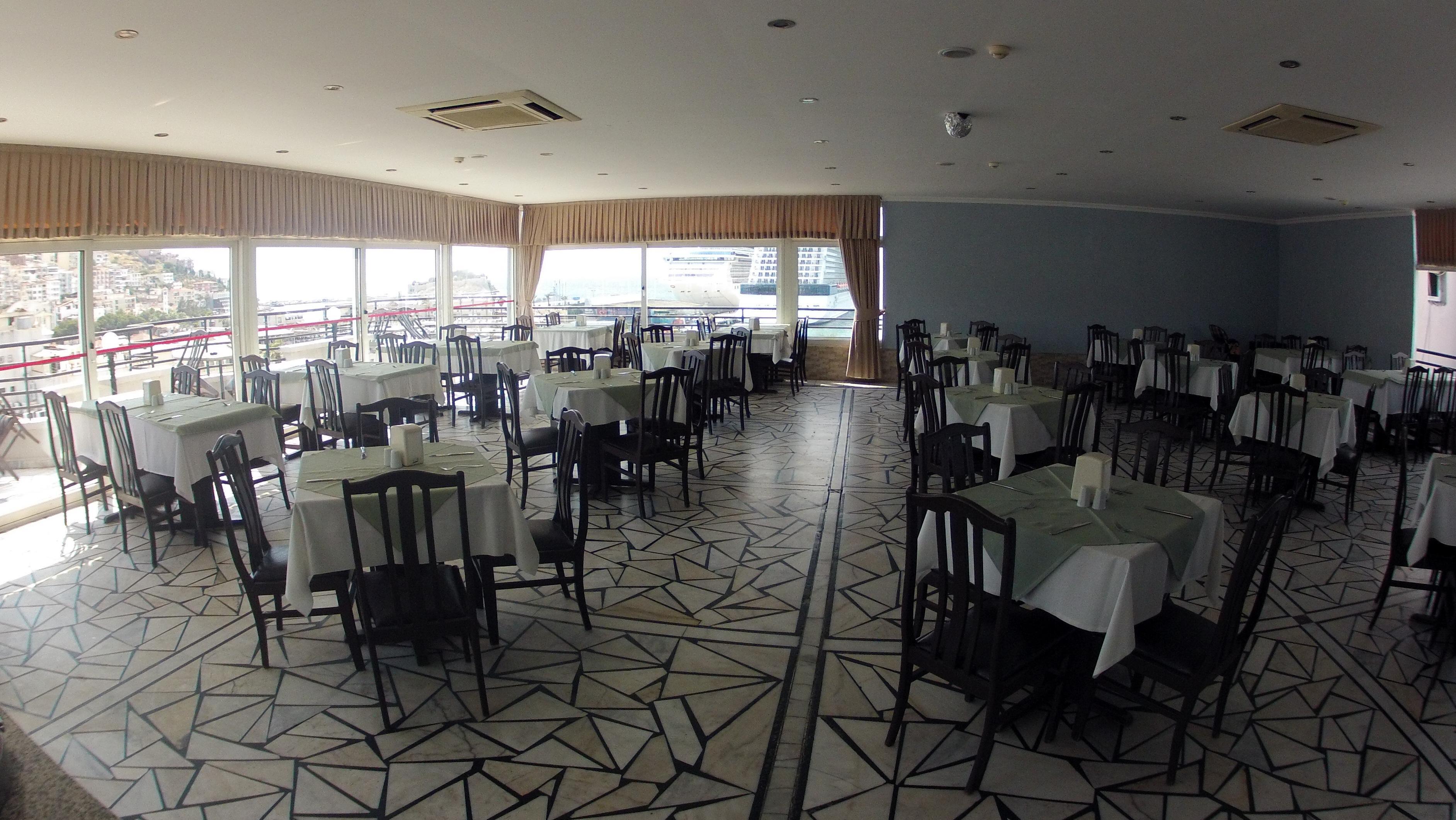 Surtel Hotel Kusadasi Bagian luar foto