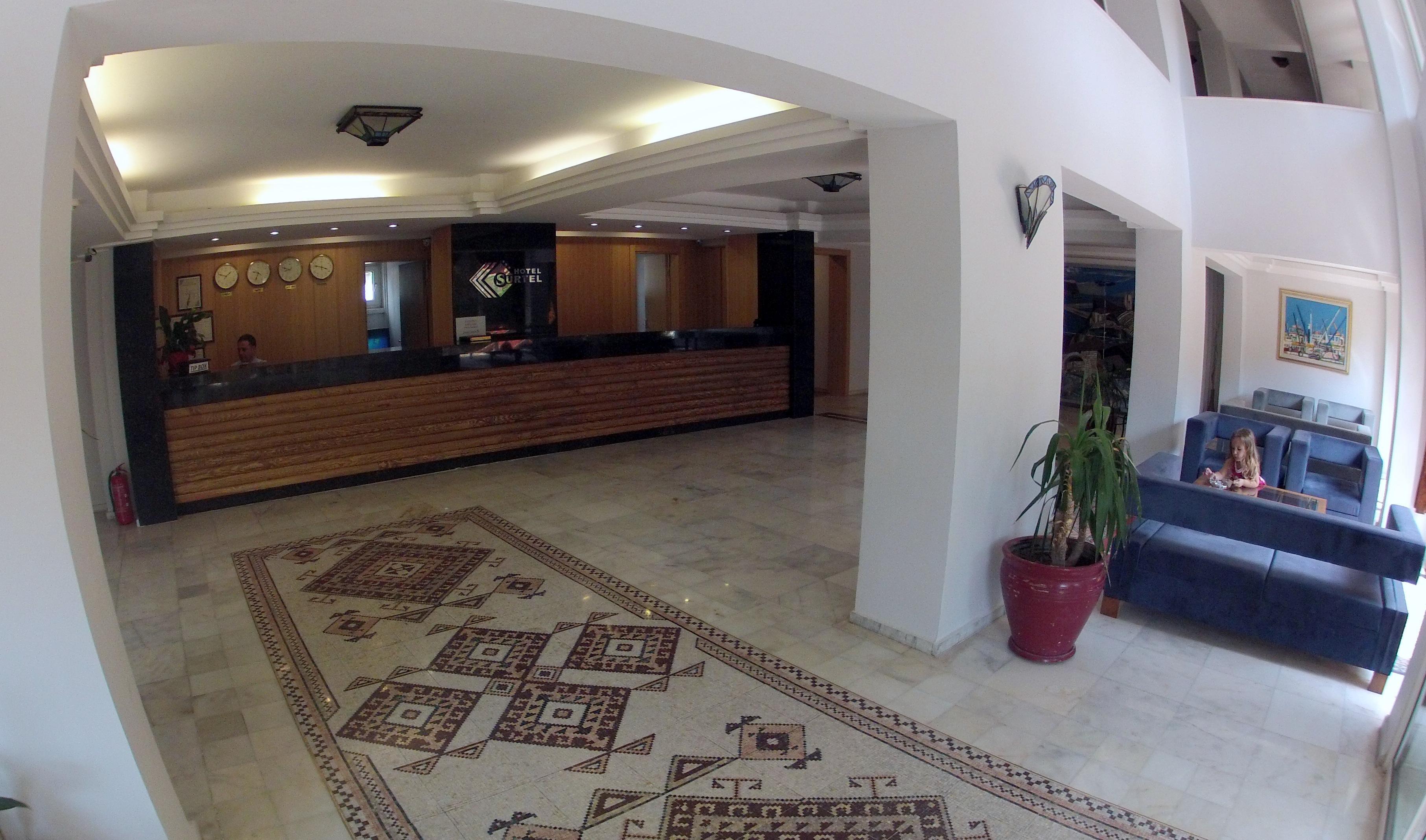 Surtel Hotel Kusadasi Bagian luar foto